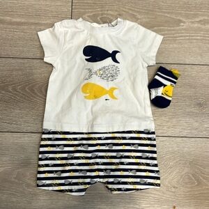New! Absorba outfit 6-9mo